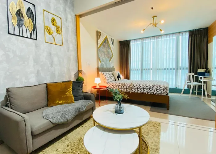 Aparthotel 1br - Uptown Bgc Taguig 4*